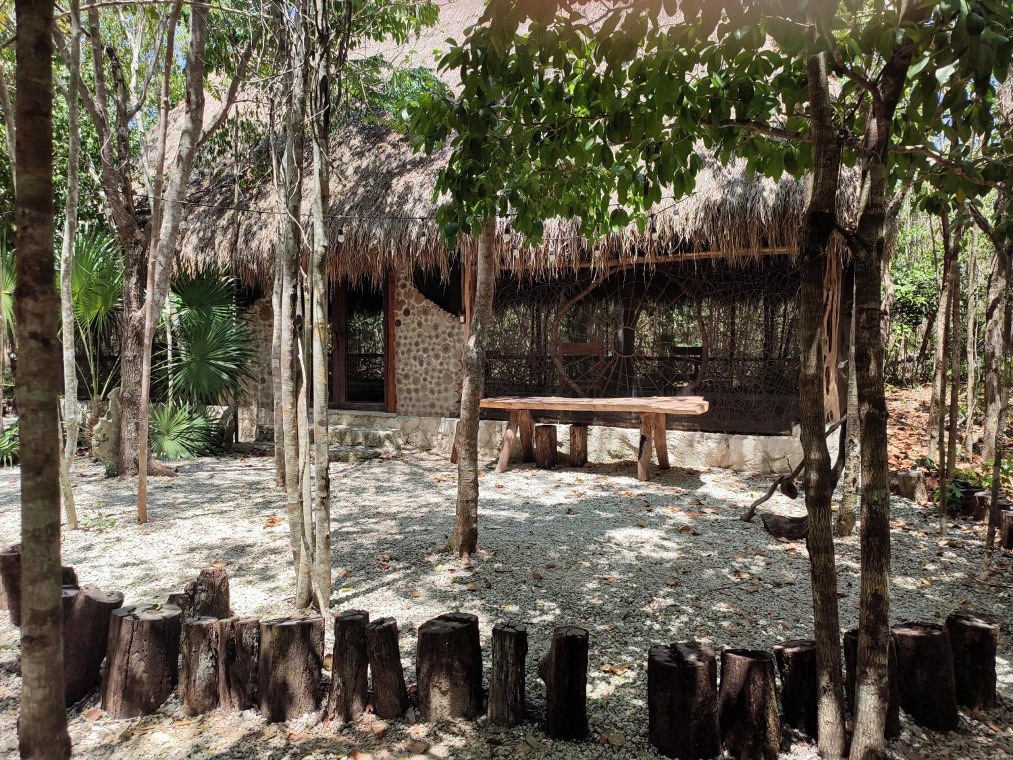 Aldea Maya-Ha Cabanas Con Cenotes Puerto Morelos Exterior foto
